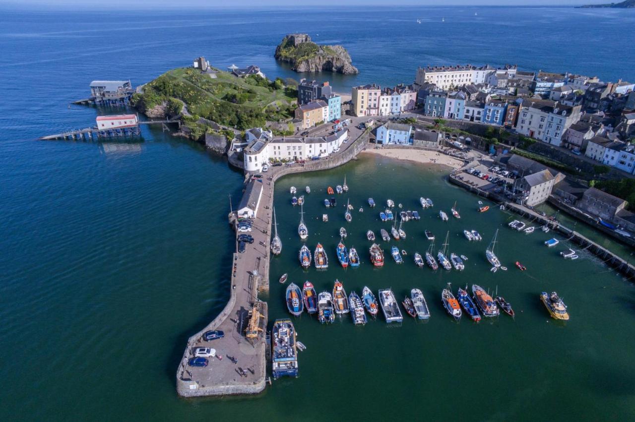 Gwynne House - 6 Bedroom Luxurious Holiday Home - Tenby Harbour Экстерьер фото