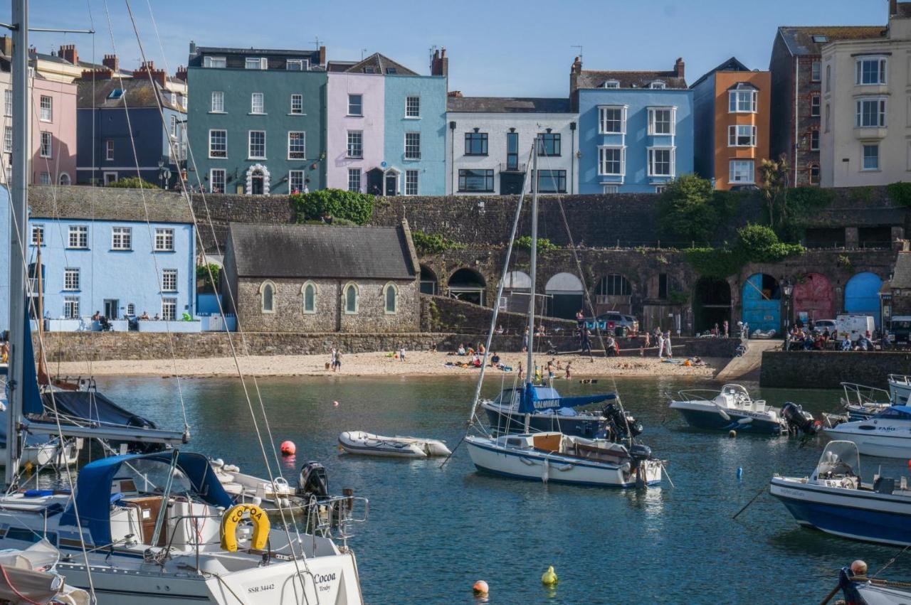 Gwynne House - 6 Bedroom Luxurious Holiday Home - Tenby Harbour Экстерьер фото